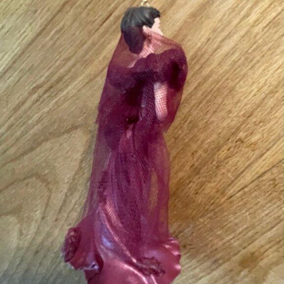 1997 Hallmark Keepsake Scarlett O'Hara Gone With The Wind Collector's Ornament - Picture 9 of 10